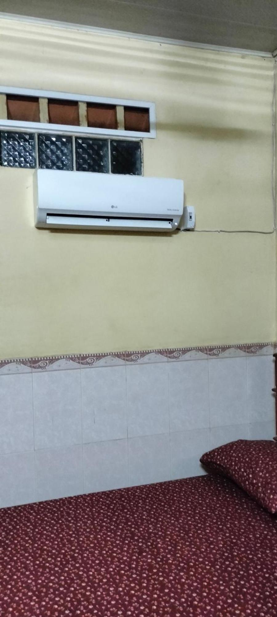 Dolphin Home Stay New Kratie Phòng bức ảnh