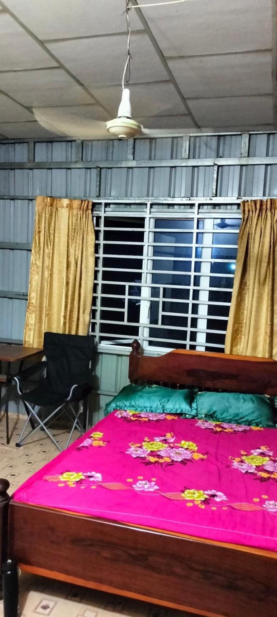 Dolphin Home Stay New Kratie Phòng bức ảnh